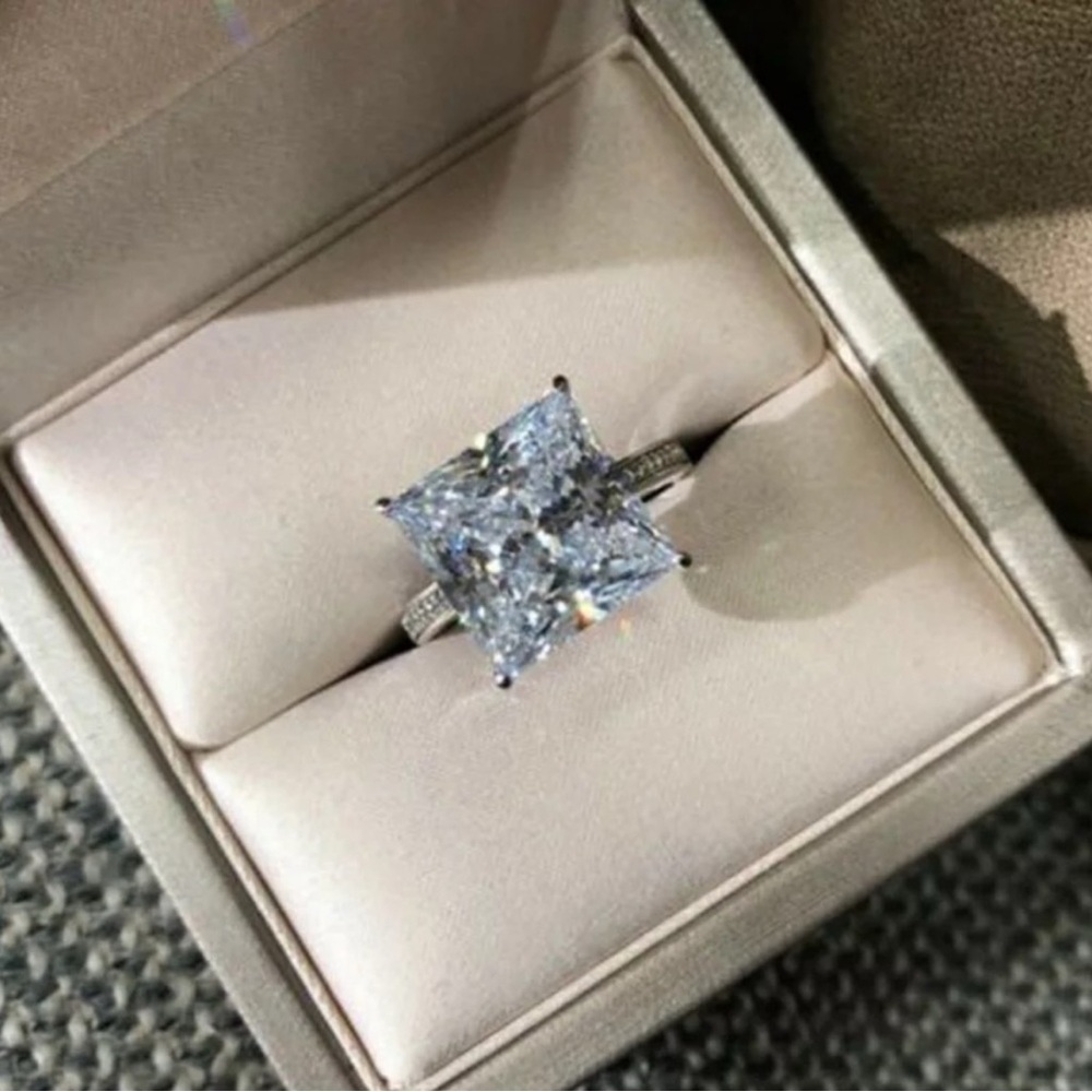 New Womens 925 Silver Princess Cut Square Diamond Ring - Picture 6 of 6